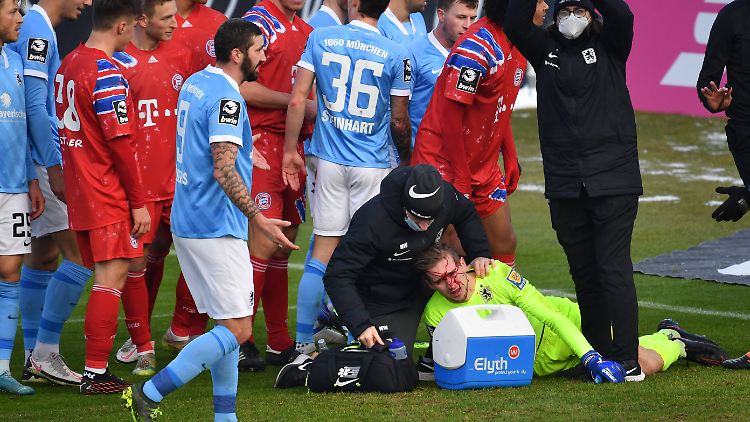 Hiller spielte nach Behandlung weiter.