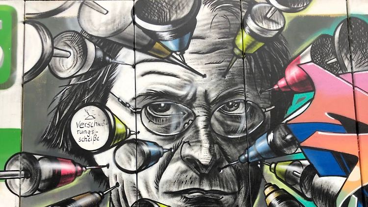 Karl Lauterbach in einem Berlin Graffiti verewigt.