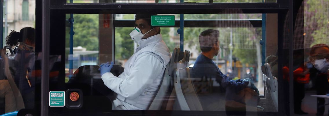 Angesichts steigender Infektionszahlen sollen Fahrgäste auf Mallorca lieber schweigen.