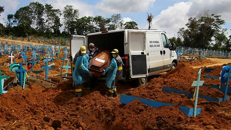 Mancherorts gibt es für Corona-Todesopfer neue Friedhöfe, wie hier im brasilianischen Manaus.