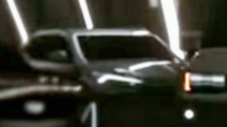 Vor allem die Lichtgrafik lässt vermuten, dass es sich bei der Präsentation um ein Corvette-SUV handelt.