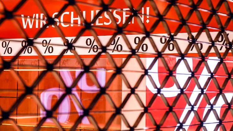 Die "#ZeroCovid"-Initiative fordert für die Wirtschaft in Europa einen Shutdown. Ziel: keine Neuinfektionen.