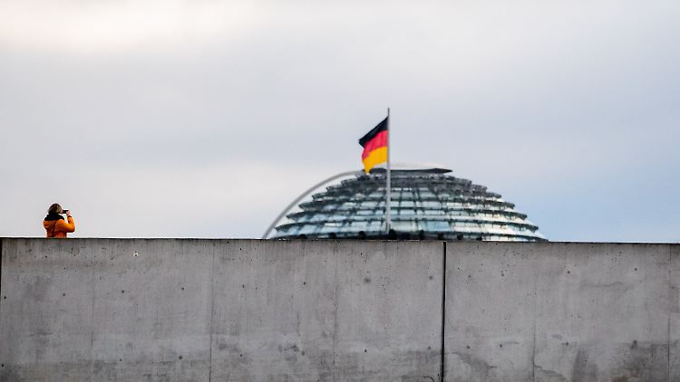 Geht es nach Lindner, muss der Bundestag zu einer Sondersitzung zusammen kommen.