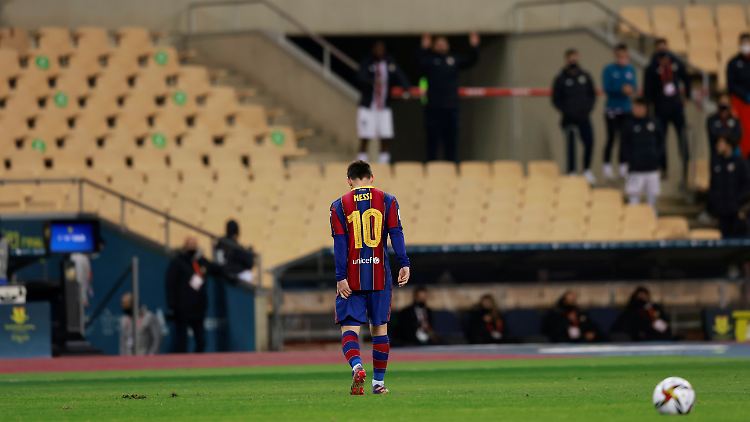 Kurz vor Abpfiff sah Messi auch noch die Rote Karte.