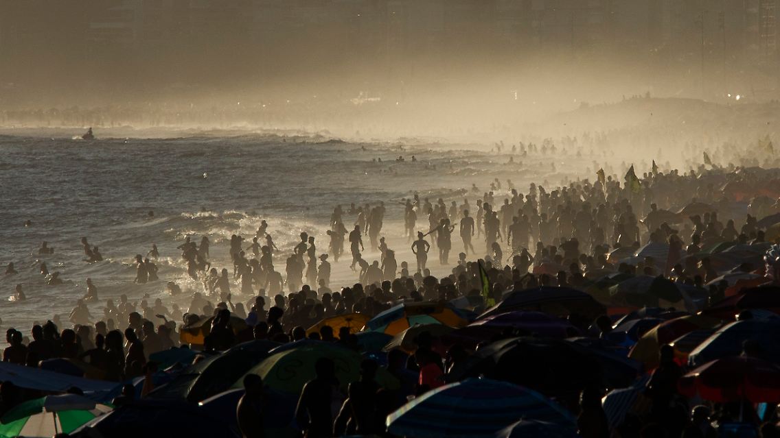 Rio de Janeiro ist einer der am meisten betroffenen Bundesstaaten - dennoch ignorieren viele Menschen die Corona-Regeln.