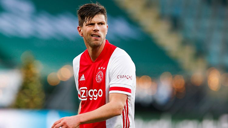 Will Schalke vor dem Abstieg retten: Klaas-Jan Huntelaar von Ajax Amsterdam.