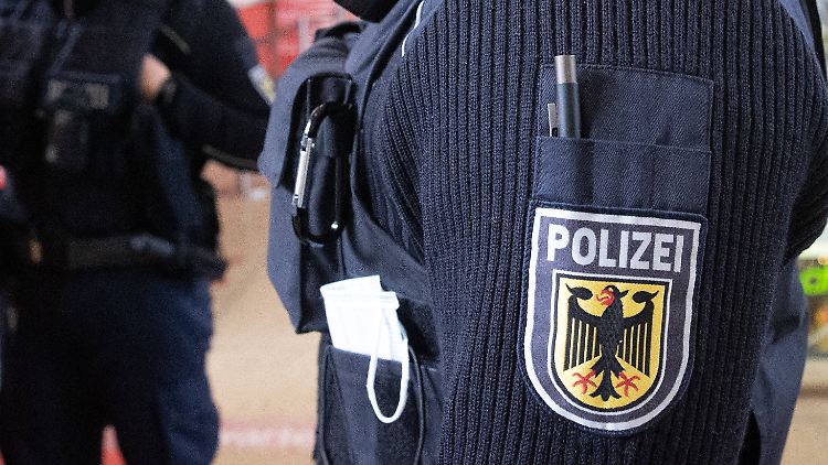 Mehr als 400 Bundespolizisten waren bei den Razzien in vier Bundesländern im Einsatz.