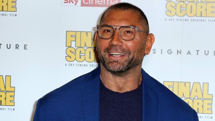 Untenrum funktioniert aber alles noch, wie es sollte, versichert Dave Bautista.