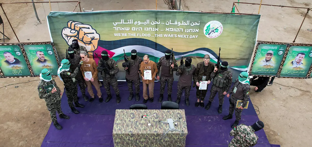 2025-02-08T103822Z-1968754422-RC2AQCAUB7LK-RTRMADP-3-ISRAEL-PALESTINIANS-GAZA-CEASEFIRE