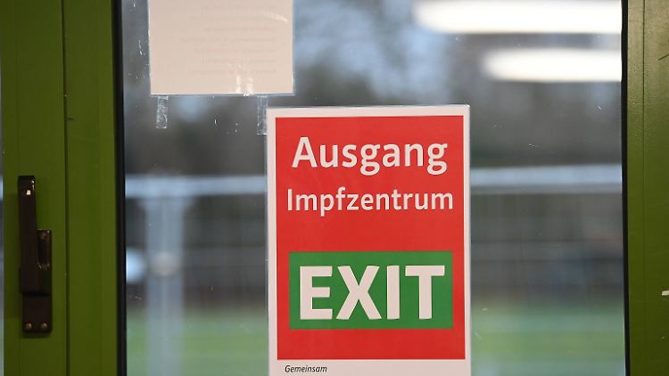 Der Mann gab sich als Facharzt für Psychiatrie und Notfallmedizin aus.