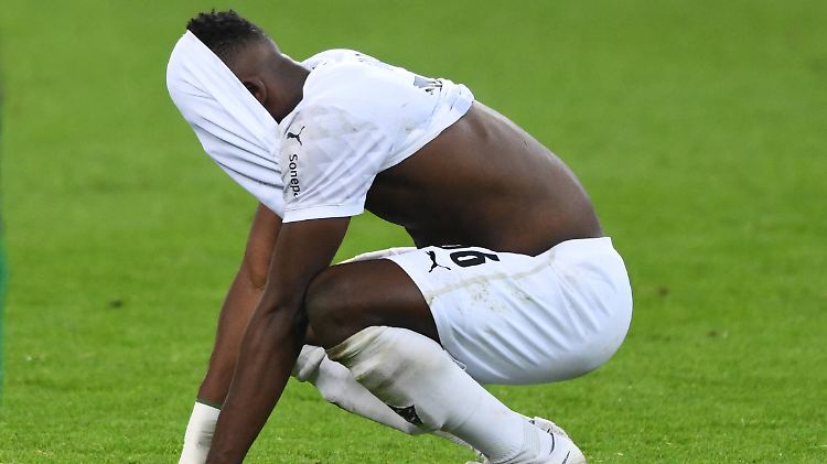 Was hat Breel Embolo in der Nacht zu Sonntag nur gemacht?