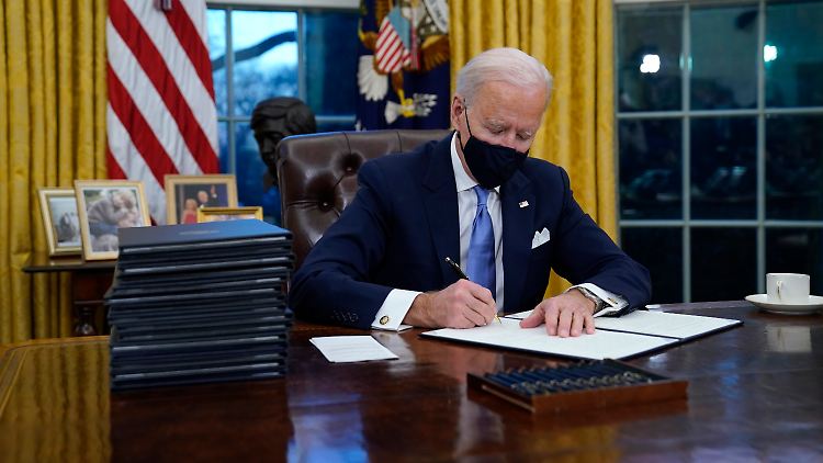 Biden hatte in der Vergangenheit mehrfach angekündigt, dem Paris-Abkommen wieder beizutreten.