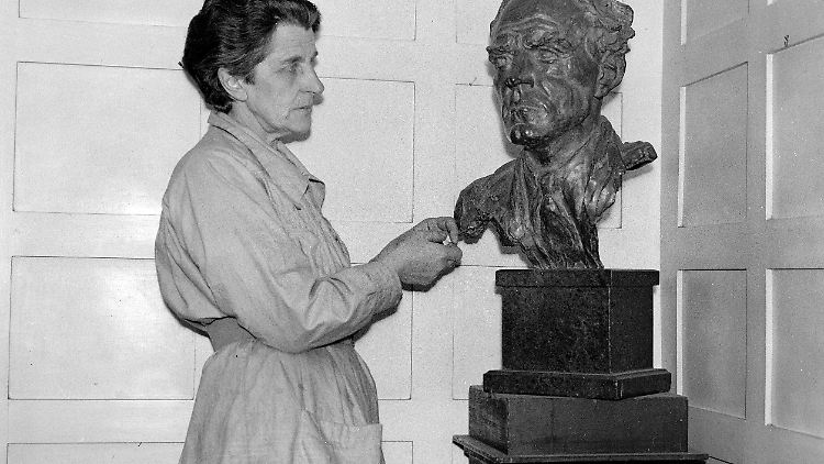 1922 heiratete Kathleen Scott schließlich Edward Hilton Young, dennoch blieb sie für viele Scotts Witwe.