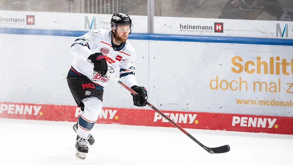 Bei-Dane-Fox-lag-ein-auffaelliges-Testergebnis-vor-dennoch-spielt-er-erst-mal-weiter