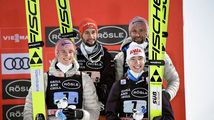 Erst schöner springen - dann schöner strahlen: Die Deutschen erarbeiten sich Platz drei beim Team-Weltcup in Lahti.