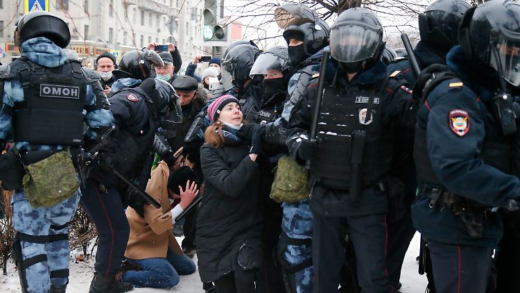 Nawalnys Mitstreitern zufolge demonstrierten in Moskau 40.000 Menschen.