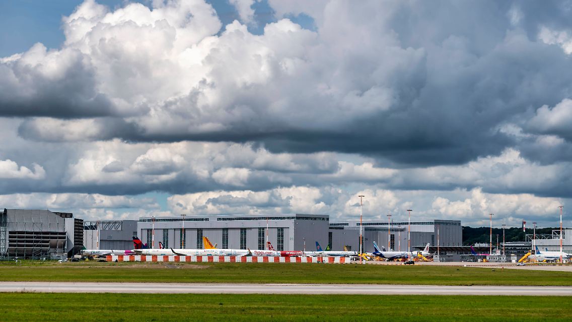 Airbus Werksgelände in Hamburg-Finkenwerder.