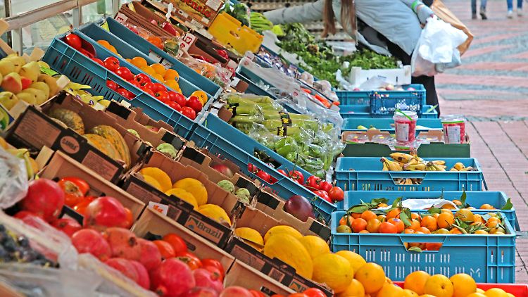 Insgesamt lagen die Nahrungsmittelpreise im vergangenen Jahr um 24 Prozent über jenen aus dem Jahr 2010.