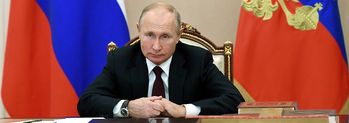 2020-11-04T141531Z_389969246_RC2EWJ9J57VJ_RTRMADP_3_RUSSIA-PUTIN.JPG