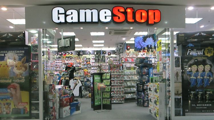 Gamestop ist mit 5000 Filialen die weltweit größte Einzelhandelskette für Computerspiele sowie dazugehörige Hardware. 