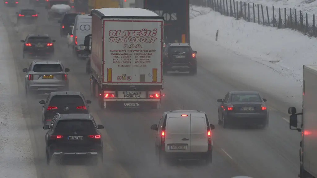 Es-gab-im-vergangenen-Jahr-rund-22-900-Staus-in-Rheinland-Pfalz