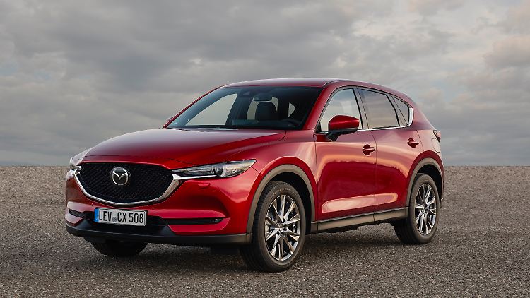 Noch vor nicht allzu langer Zeit wäre es nicht vorstellbar gewesen, dass nach fünf Jahren kein neu gezeichnetes Fahrzeug eines japanischen Herstellers zu den Händlern rollt. Heute ist das normal, wie der Mazda CX-5 beweist.