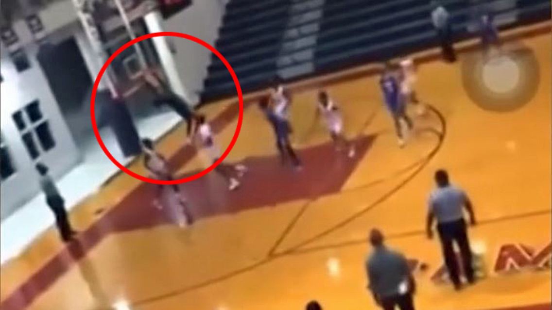 Monster-Dunk.JPG