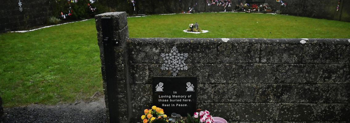 2021-01-12T134657Z_969466040_RC2D6L9G2NN2_RTRMADP_3_IRELAND-CHURCH-CHILDREN.JPG