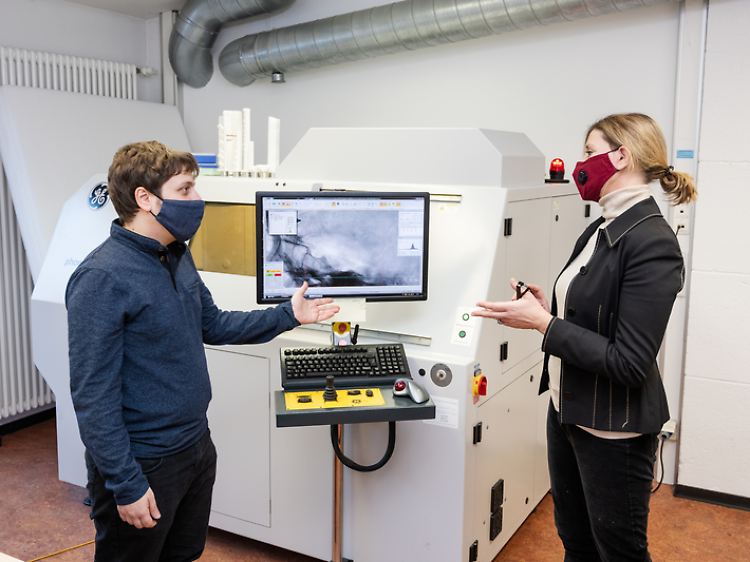 Katerina Harvati und Alexandros Karakostis entwickelten eine innovative Methode zur Berechnung der manuellen Geschicklichkeit.