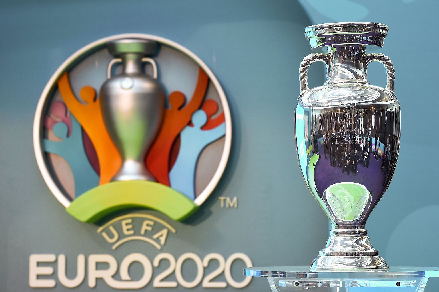 Die EM 2020 findet 2021 statt, tatsächlich. Für den DFB gehen 26 Spieler auf die Jagd nach dem kontinentalen Titel und sollen mindestens ...