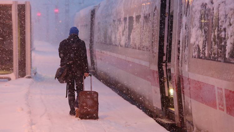 Auf mehreren Strecken musste der Fernverkehr eingestellt werden.