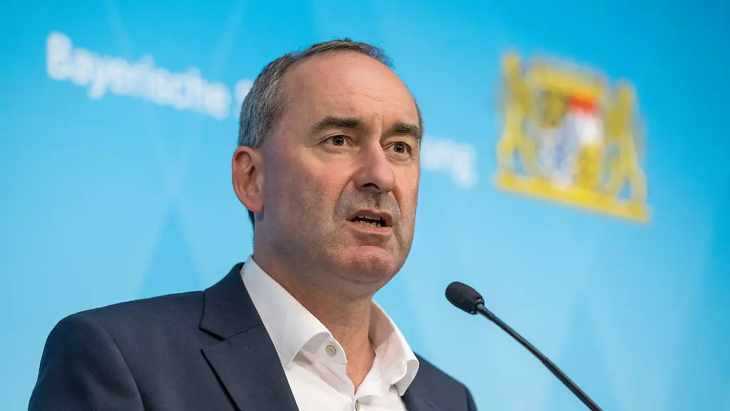 Hubert-Aiwanger-warnt-US-Zoelle-wuerden-dem-Freistaat-massiv-schaden