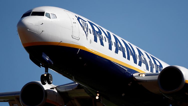 Ryanair erwartet ab Juli eine durchgreifende Erholung der Branche.