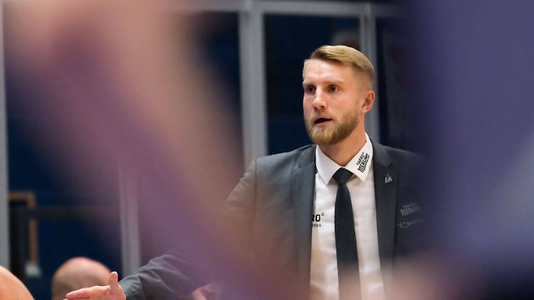 "Das war ein unglaubliches Spiel meiner Mannschaft", sagte der Finne Tuomas Iisalo nach dem Überraschungscoup bei den Bayern.