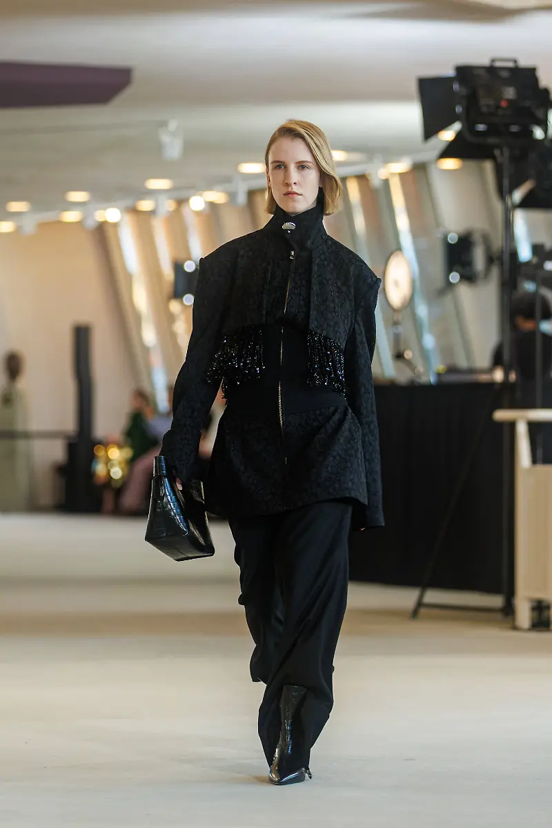 53111205250ed6a0d472f5bd578ee122