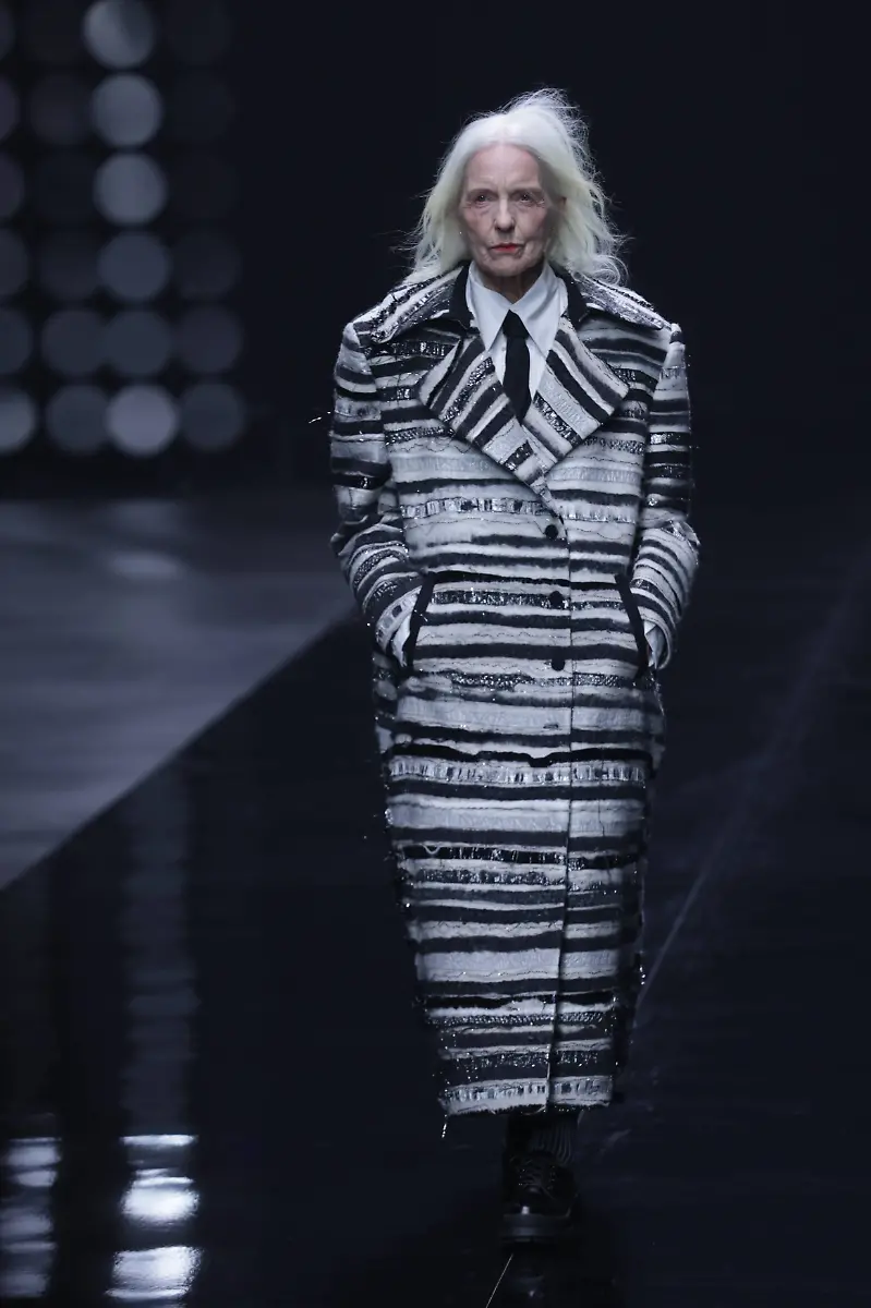 defe858d4c955283b38ca8b94f2ea935