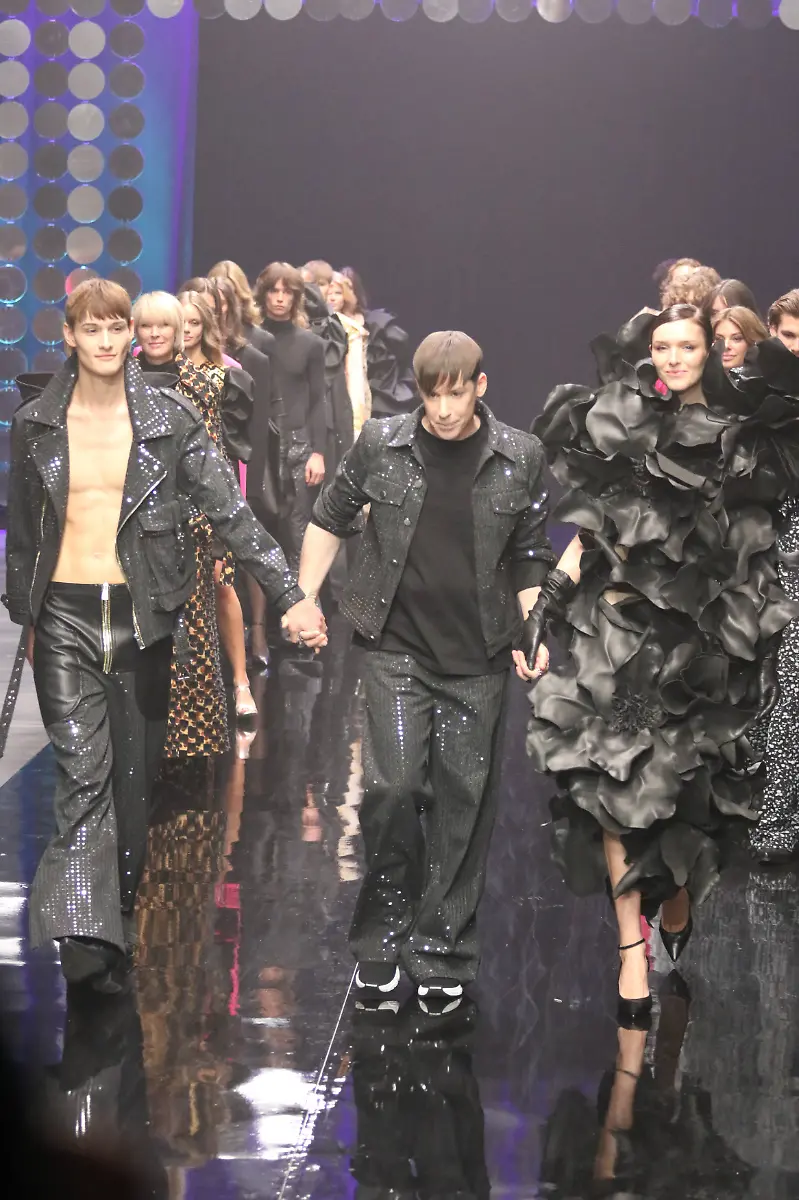 76a3c7181927acb6a63e82d1a0484394