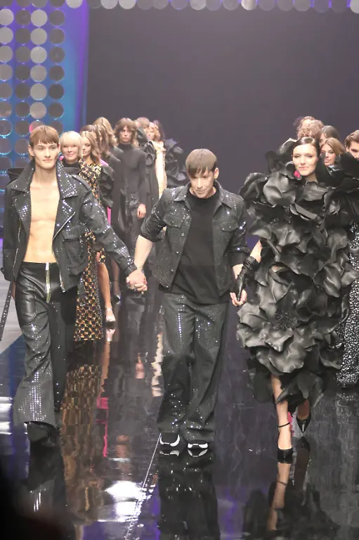 76a3c7181927acb6a63e82d1a0484394