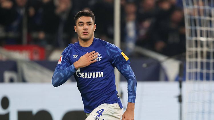 Kabak verlässt die Schalker in Richtung Liverpool.