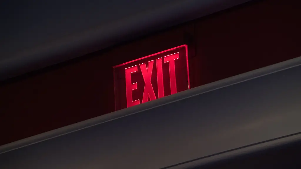 Das-war-s-Laesst-sich-das-Verhalten-am-Arbeitsplatz-etwa-als-Arbeitsverweigerung-interpretieren-muessen-Beschaeftigte-mit-einer-Kuendigung-rechnen