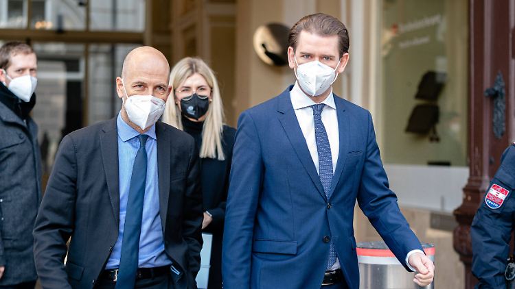 "Wenn die Zahlen exponentiell steigen", will er den Lockdown wieder verschärfen: Österreichs Bundeskanzler Sebastian Kurz.