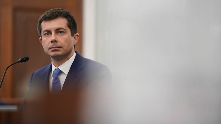 Mit nur 39 Jahren ist Pete Buttigieg ganz oben in der US-Politik angekommen.