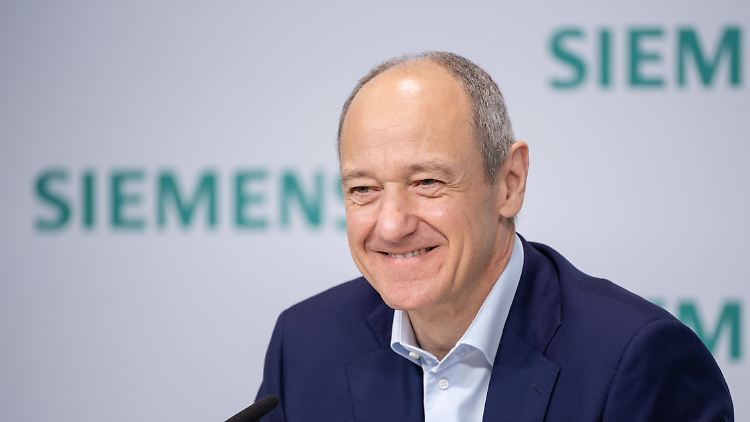 Hat Grund zur Freude: Der neue Vorstandsvorsitzende Roland Busch.