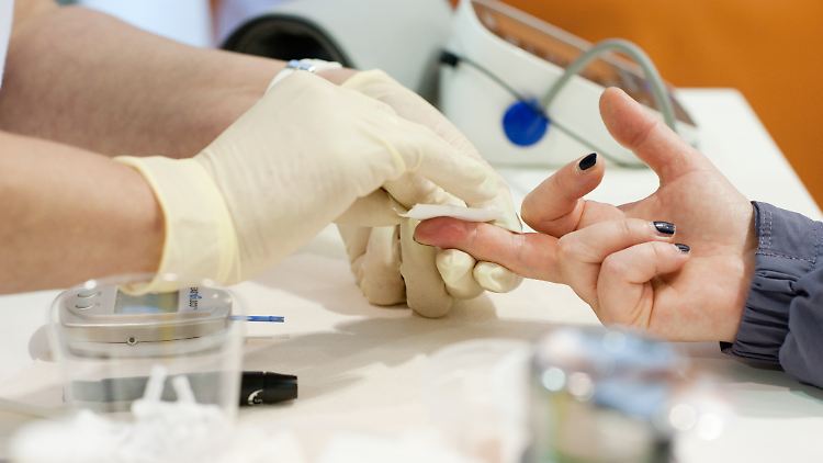 In einem Fall ist ein Covid-19-Patient nach seiner Infektion an Diabetes erkrankt. 