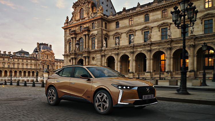 Wer es optisch etwas robuster mag, der kann sich vielleicht für den DS 4 Cross begeistern.