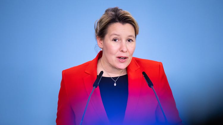 Giffey erwartet von dem Bund-Länder-Gipfel Schritte, die "Licht am Ende des Tunnels" sehen lassen. 