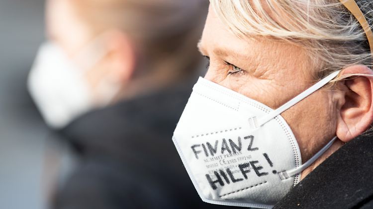 Das Milliardenpaket soll von der Pandemie Betroffene durch die Krise helfen. 