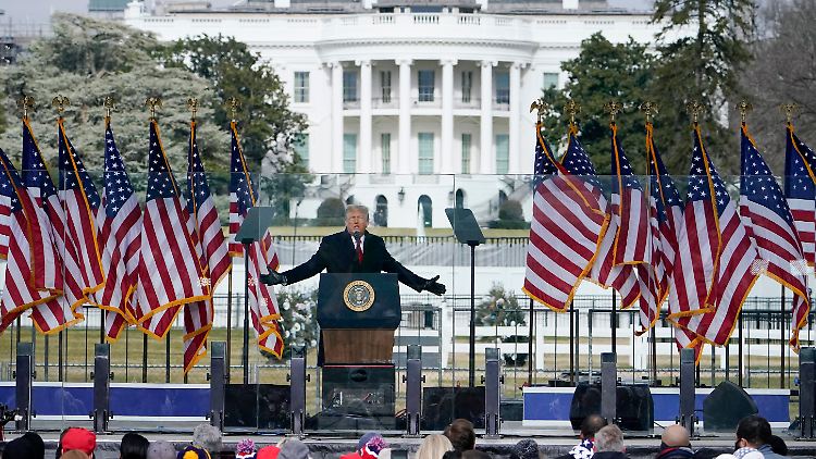 Trump soll sich selbst dazu erklären, ob er mit seiner Rede am 6. Januar seine Anhänger auf das Kapitol gehetzt hat.