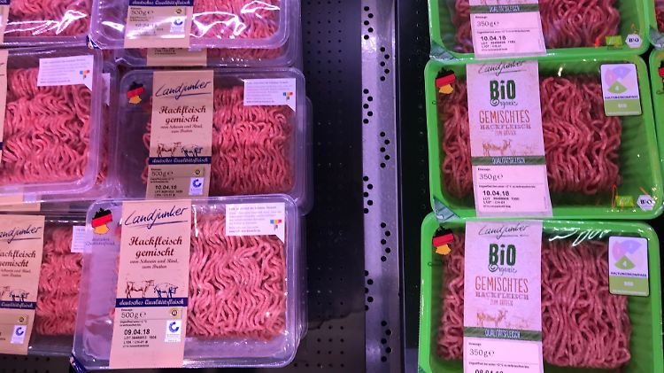 Bei höheren Fleischpreisen geht es nicht nur um bessere Tierhaltung, sondern auch um auskömmliche Preise für Landwirte.