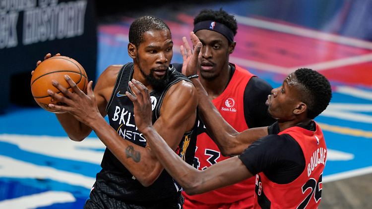 Für 19 Minuten durfte Kevin Durant auf dem Feld stehen.